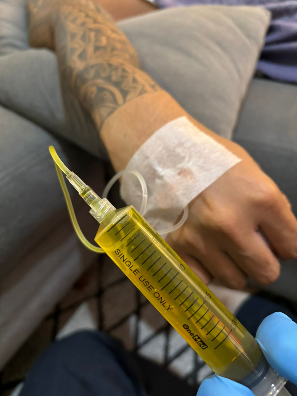 Galeri infus vitamin 1